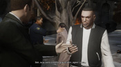 Luis viene interrogato da un agente della LCPD